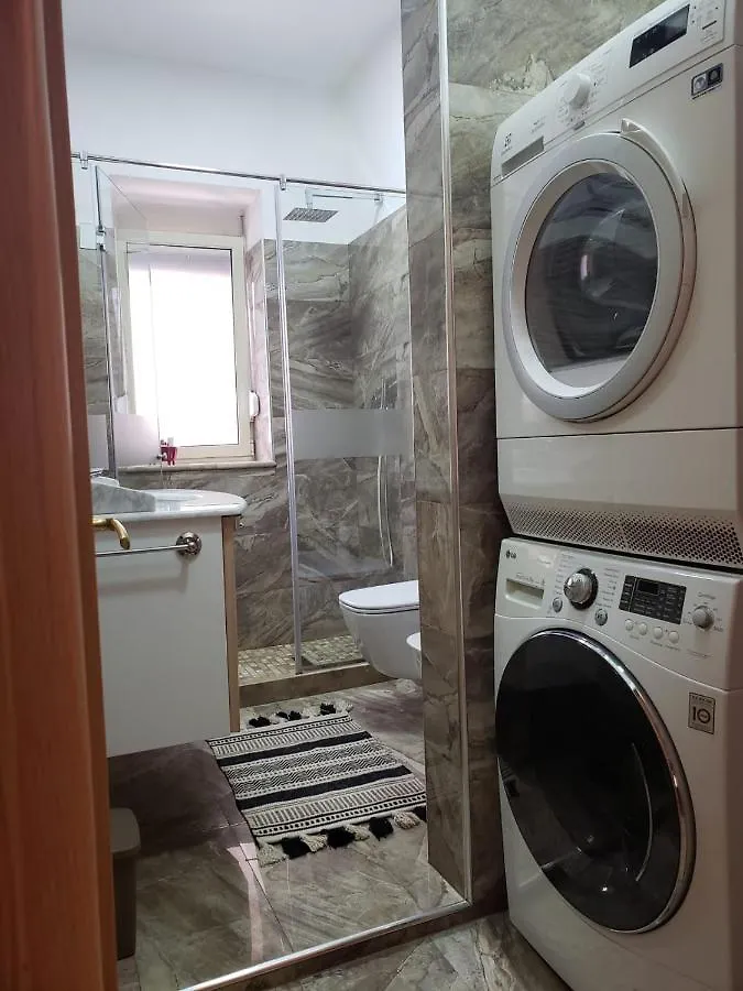 Art Gallery Apartments Tirana 1 0*,