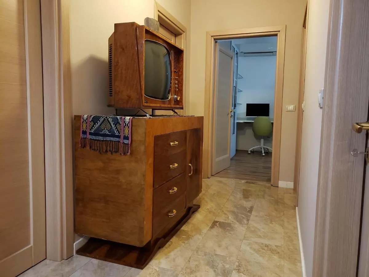Lägenhetshotell Art Gallery Apartments Tirana 1