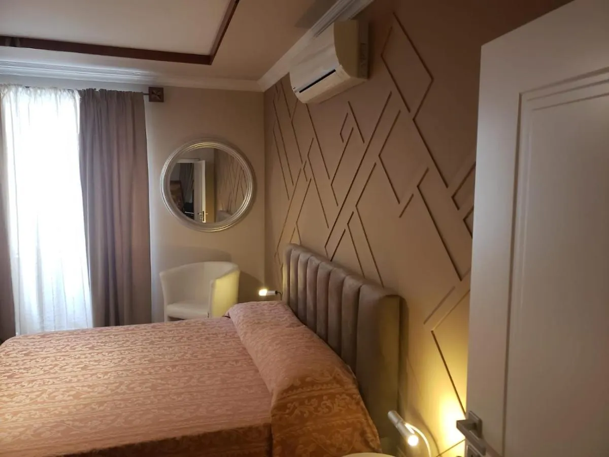 Lägenhetshotell Art Gallery Apartments Tirana 1