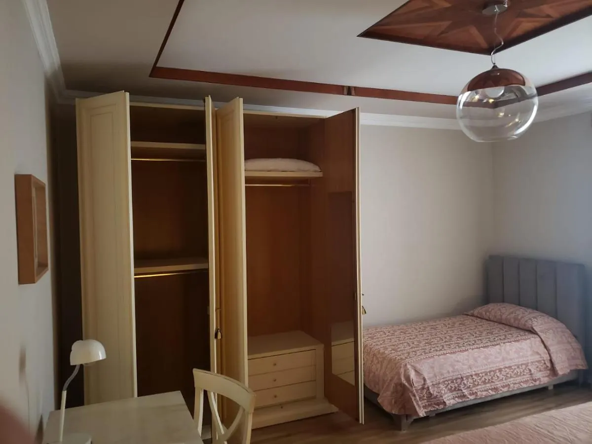 Art Gallery Apartments Tirana 1