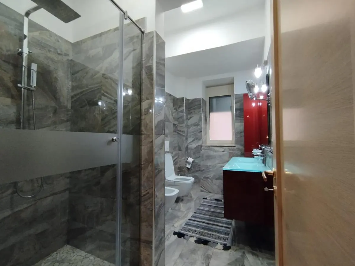 Lägenhetshotell Art Gallery Apartments Tirana 1 Albanien