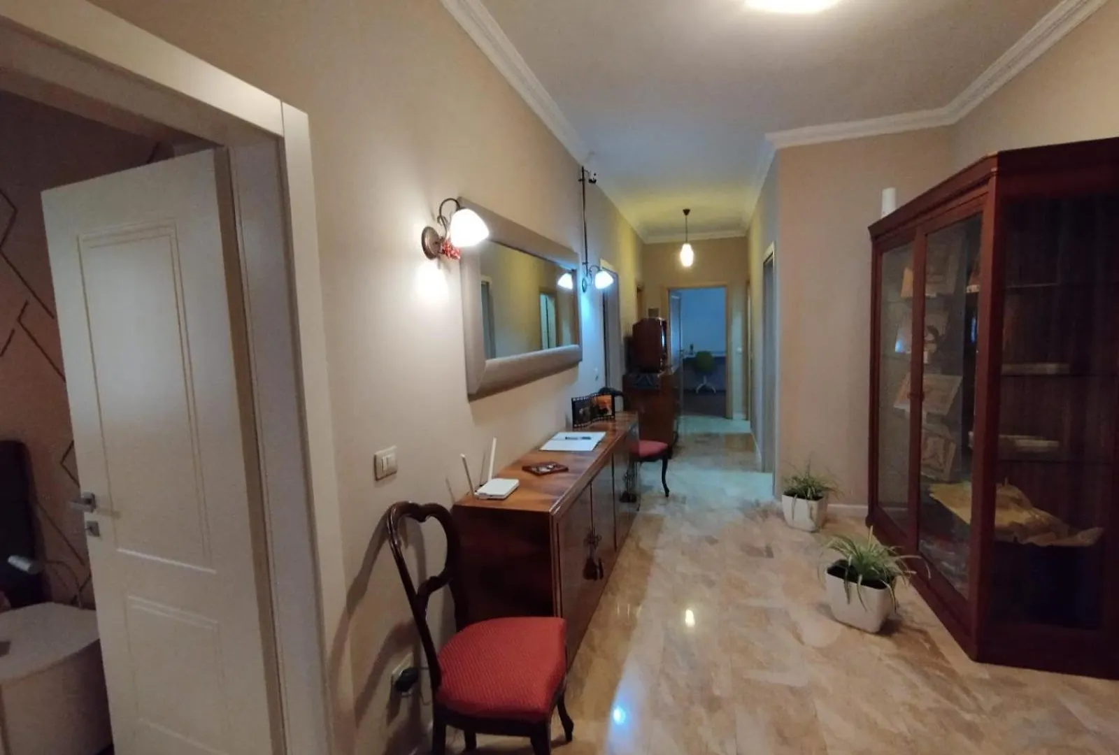 Lägenhetshotell Art Gallery Apartments Tirana 1