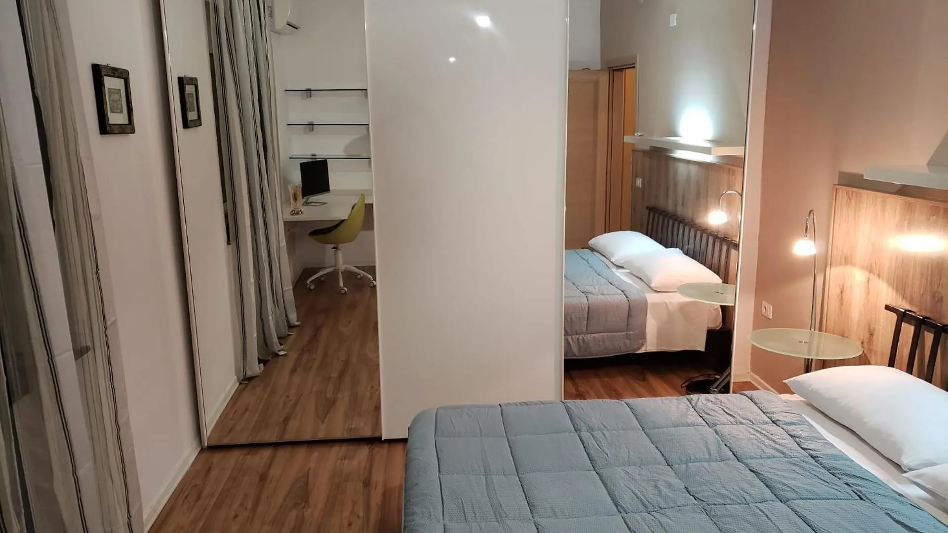 Art Gallery Apartments Tirana 1 0*,  Albanien